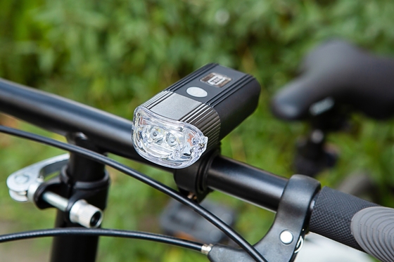 Waterproof Rechargeable Bicycle Headlight Usb IPX4 Led Bike 104*45*36mm