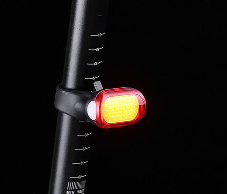 48MM*28MM*18MM Bicycle Rear Light 400mAh Battery 2-3 Hours Charging Time